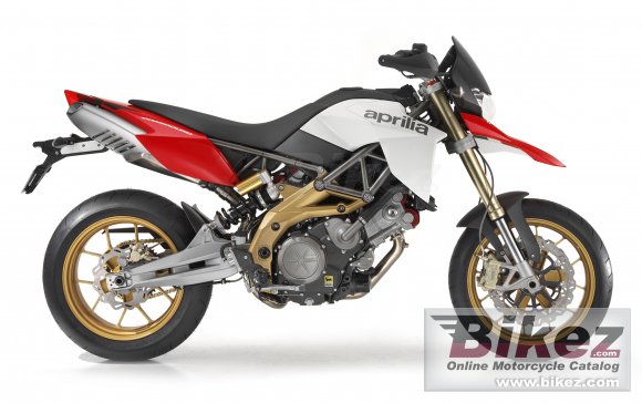 2008 Aprilia Dorsoduro 750 photo